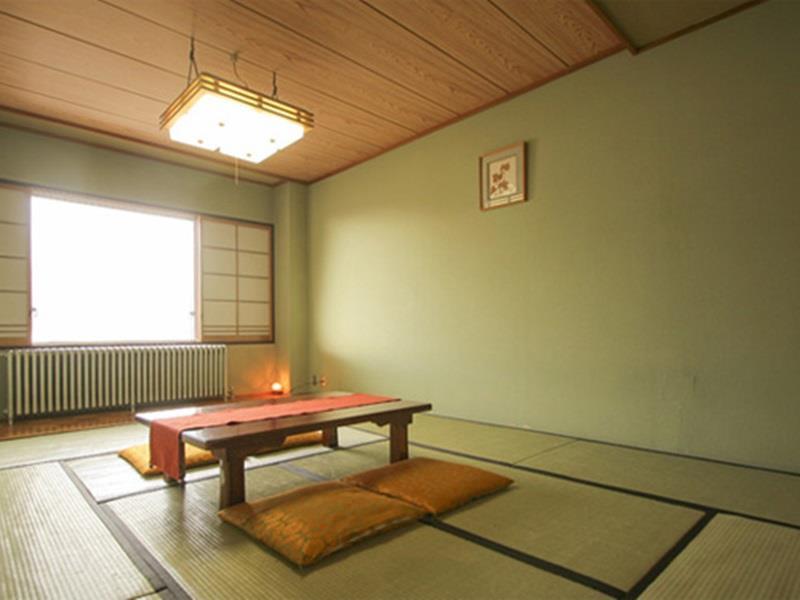 Madarao Kogen Hotel Iiyama Exterior photo